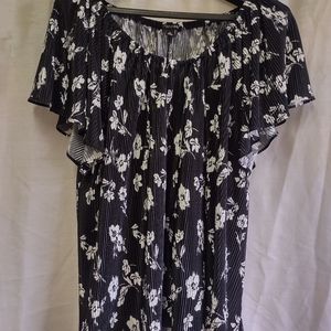 Roz & Ali Black and White Textured Floral Pattern Off the Shoulder Top Size XL